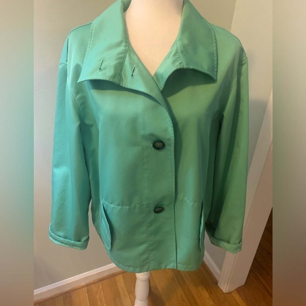 Carlisle spring green swing jacket, size 8